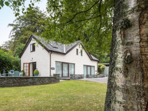 Lakeside Cottage